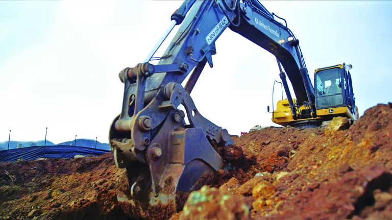 Large Excavators - Rental Version