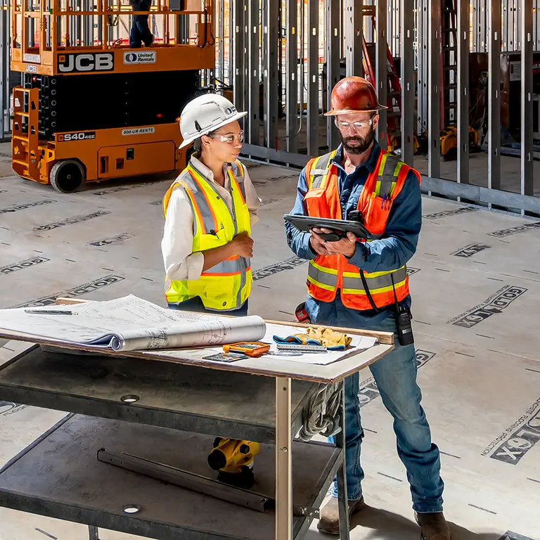 UR Construction Site PPE