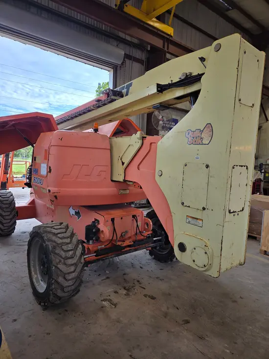 2017 JLG 800AJ Articulating Boom Lift