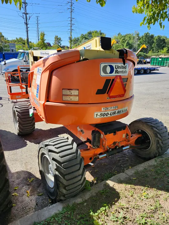 2017 JLG 450AJ Articulating Boom Lift