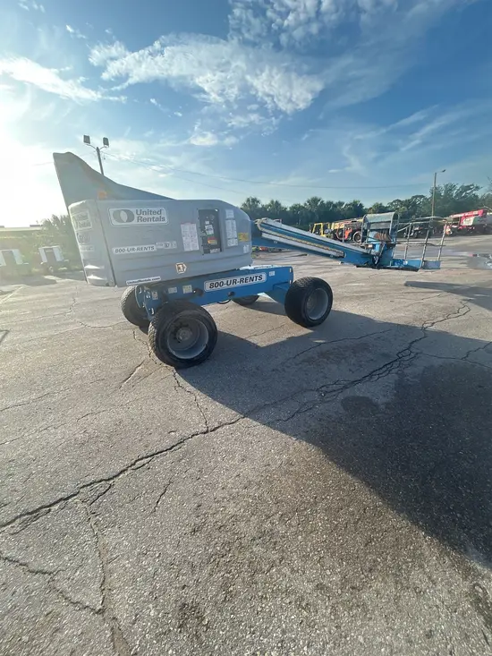 2015 Genie S-40 Boom Lift