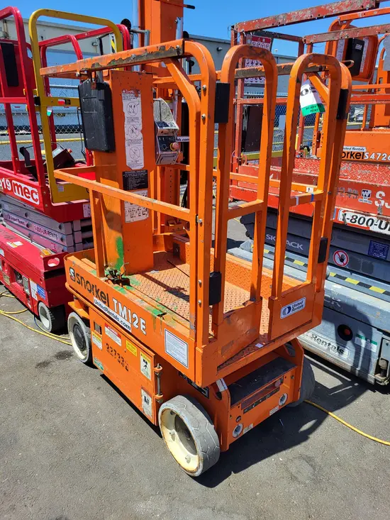 2019 Snorkel TM12E Self-Propelled One-Person Lift