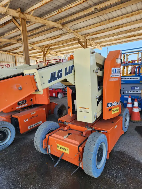 2017 JLG E300AJP Articulating Boom Lift