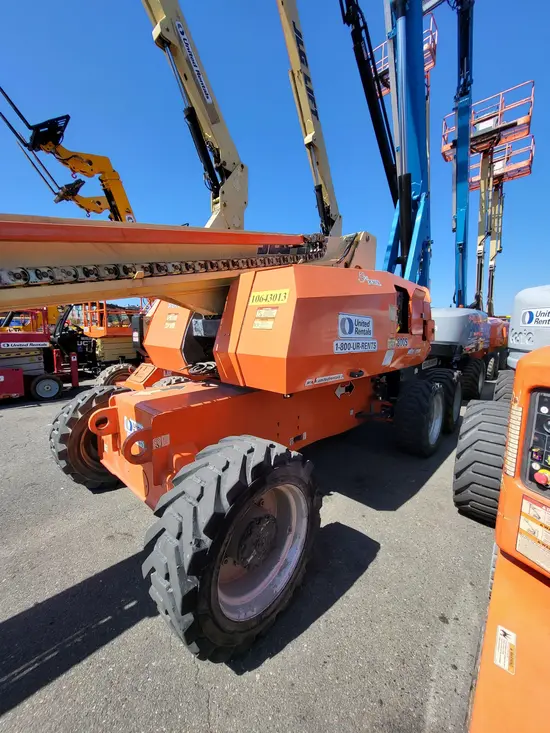 2017 JLG 800S Boom Lift