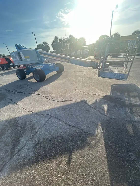 2015 Genie S-40 Boom Lift
