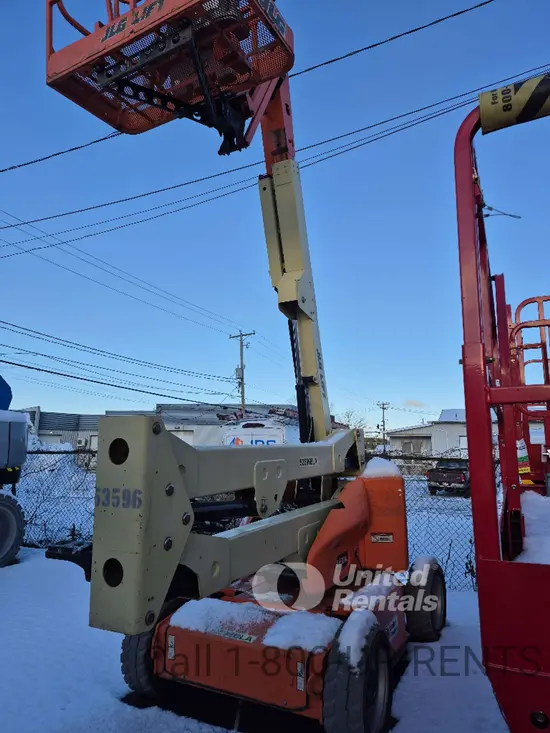 2017 JLG E450AJ Articulating Boom Lift