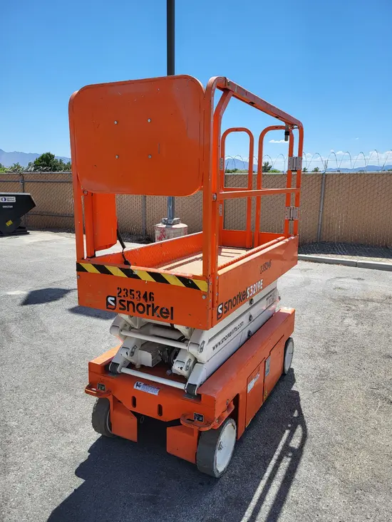 2019 Snorkel S3219E Scissor Lift