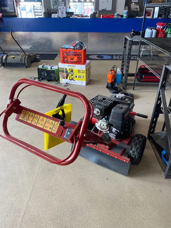 2024 Toro SGR-13 Chipper/Stumper
