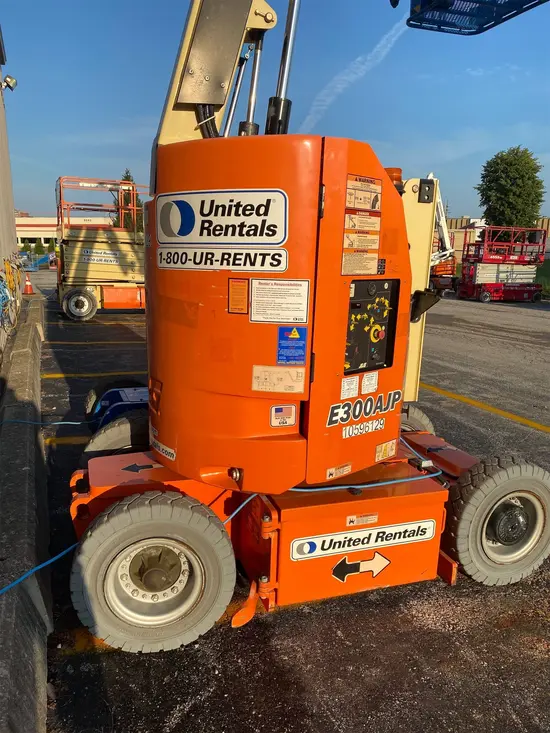 2017 JLG E300AJP Articulating Boom Lift