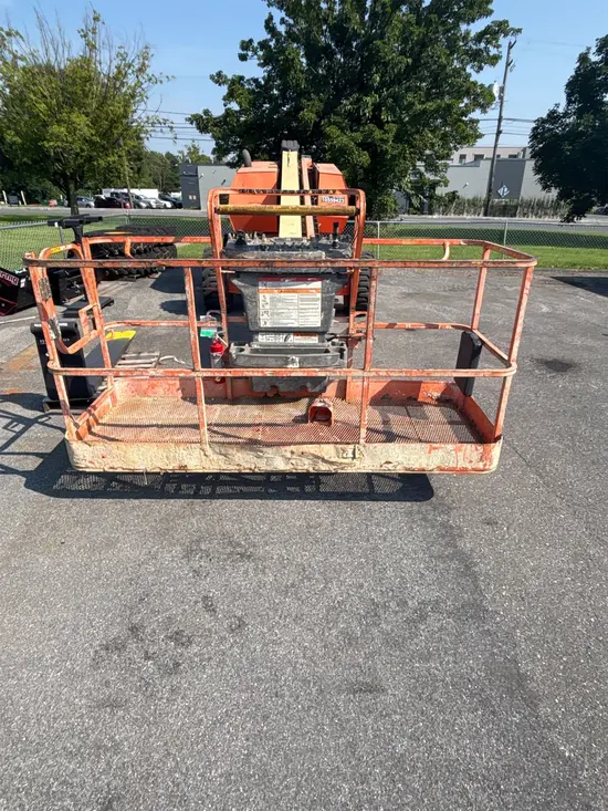 2017 JLG 600S Boom Lift