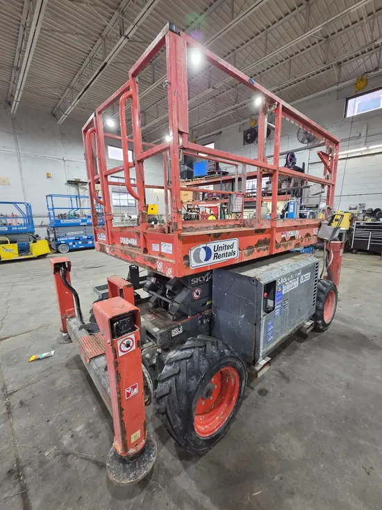 2017 Skyjack SJ6826RT Rough Terrain Scissor Lift