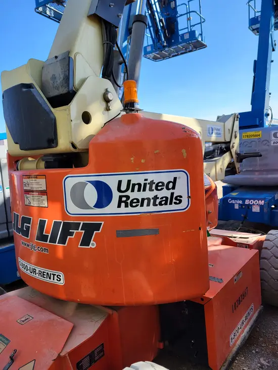 2015 JLG E450AJ Articulating Boom Lift