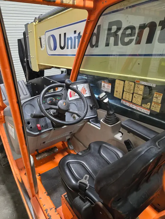 2016 JLG 1055 Forklift