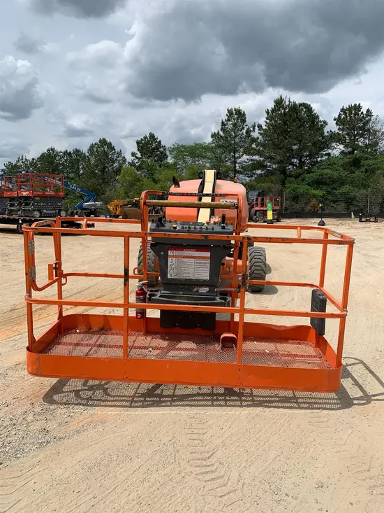 2017 JLG 400S Boom Lift