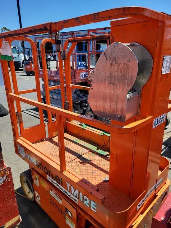 2019 Snorkel TM12E Self-Propelled One-Person Lift