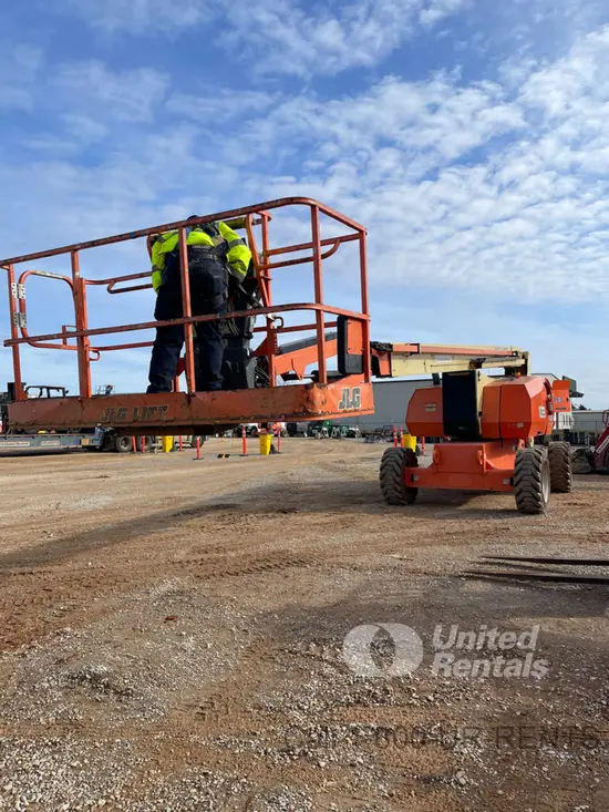 2017 JLG 800AJ Articulating Boom Lift