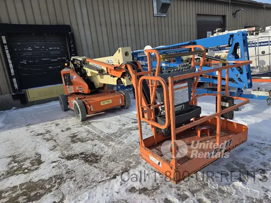 2017 JLG E450AJ Articulating Boom Lift