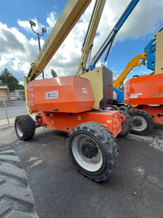2017 JLG 800AJ Articulating Boom Lift
