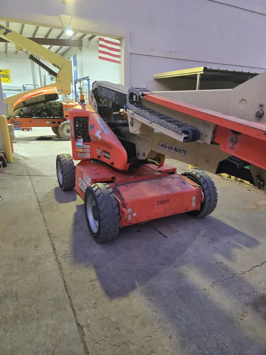 2016 JLG E450AJ Articulating Boom Lift