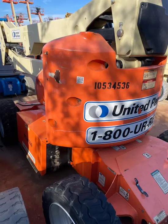 2016 JLG E450AJ Articulating Boom Lift