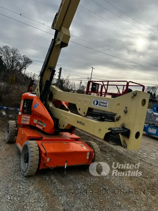 2016 JLG E450AJ Articulating Boom Lift