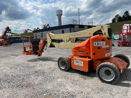 2015 JLG E450AJ Articulating Boom Lift
