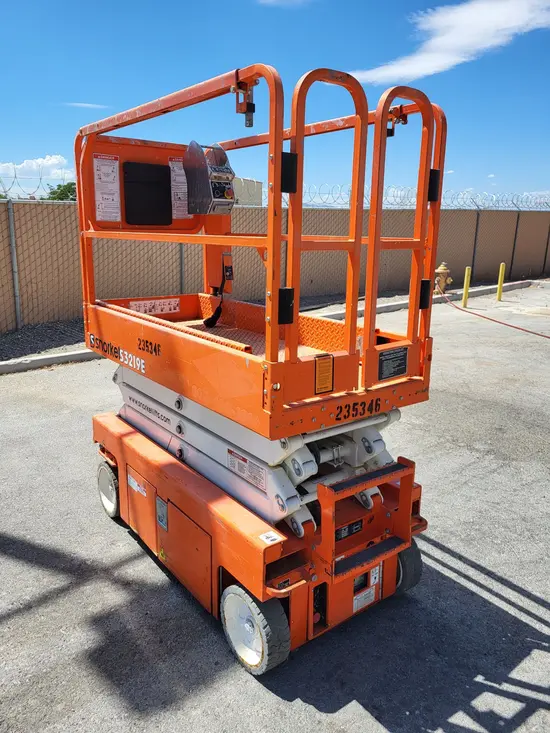 2019 Snorkel S3219E Scissor Lift