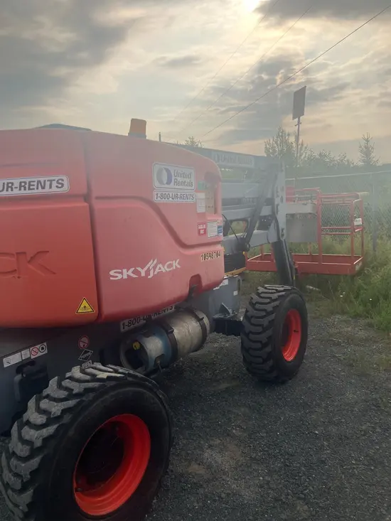 2017 Skyjack SJ46AJ Articulating Boom Lift
