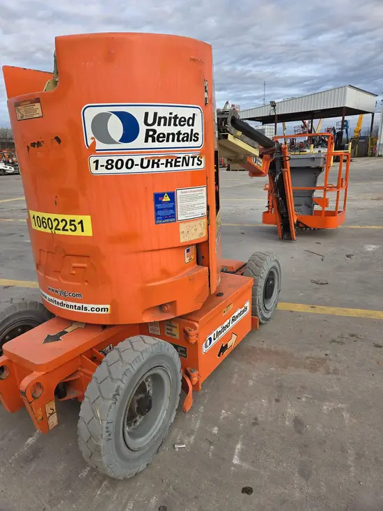 2017 JLG E300AJP Articulating Boom Lift