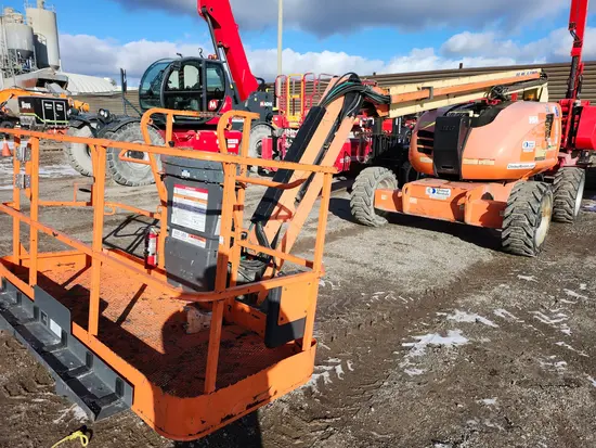 2015 JLG 600AJ Articulating Boom Lift