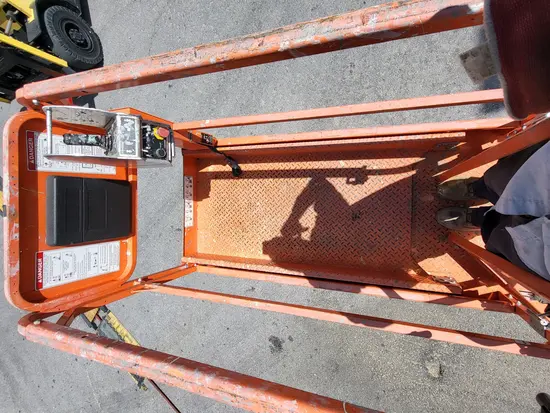 2019 Snorkel S3219E Scissor Lift