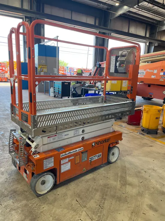 2022 Snorkel S3215L Scissor Lift