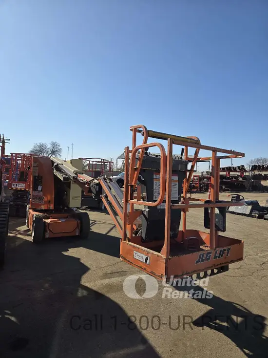 2018 JLG E300AJP Articulating Boom Lift