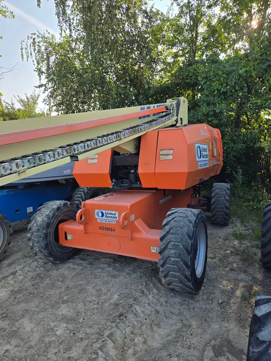 2017 JLG 800S Boom Lift