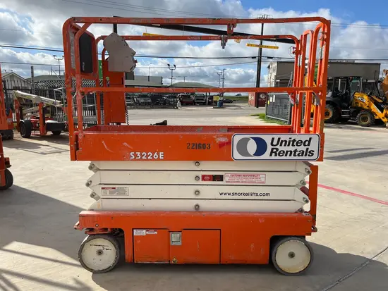 2019 Snorkel S3226E Scissor Lift