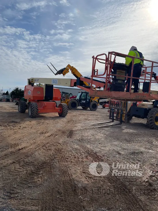 2017 JLG 800AJ Articulating Boom Lift