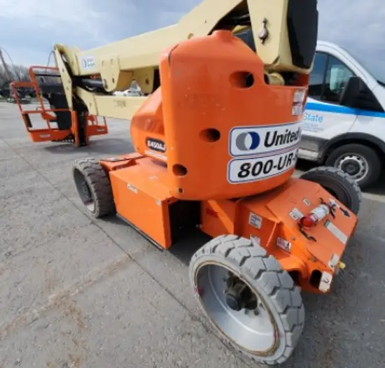 2018 JLG E450AJ Articulating Boom Lift