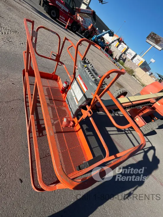 2017 JLG 400S Boom Lift