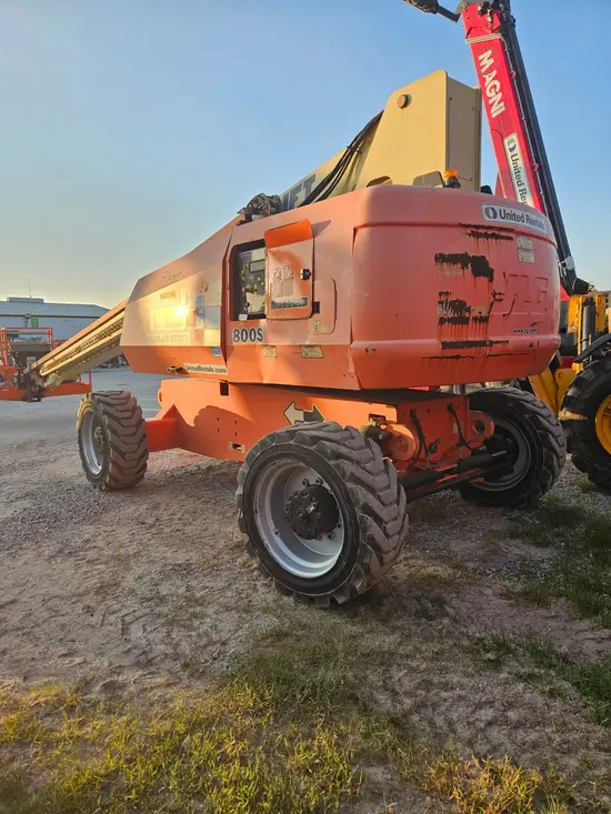 2017 JLG 800S Boom Lift