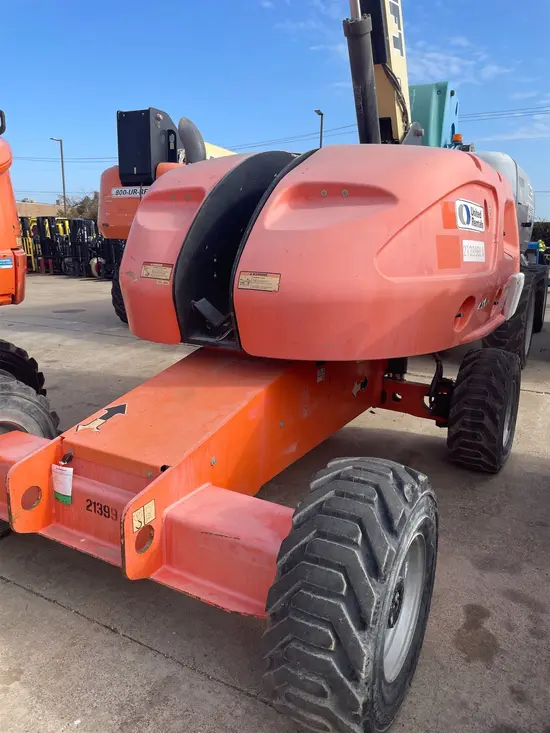 2015 JLG 400S Boom Lift