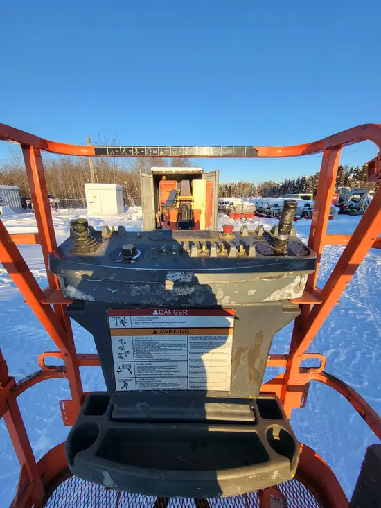 2012 JLG E300AJP Articulating Boom Lift