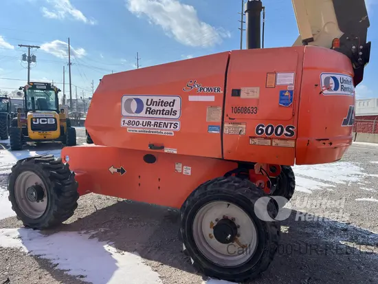 2017 JLG 600S Boom Lift