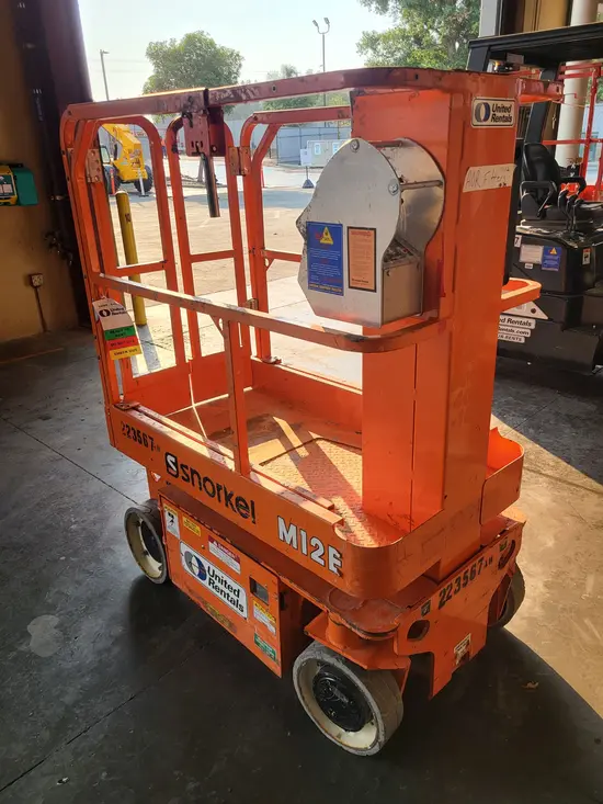 2019 Snorkel TM12E Self-Propelled One-Person Lift
