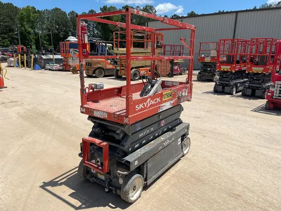 2018 Skyjack SJIII3219 Scissor Lift