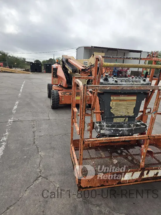 2017 JLG E450AJ Articulating Boom Lift