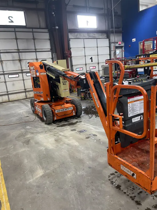 2017 JLG E300AJP Articulating Boom Lift