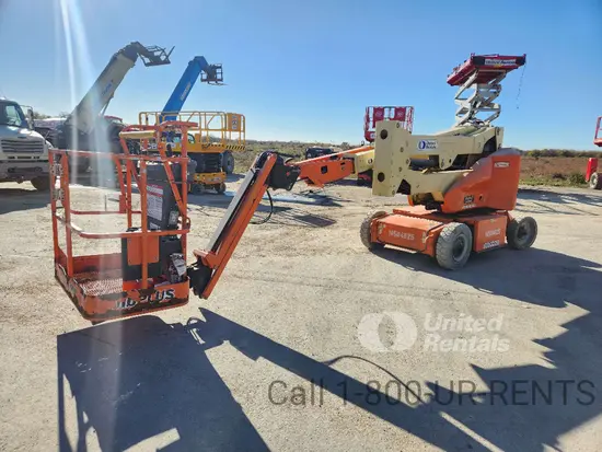 2016 JLG E400AJPN Articulating Boom Lift