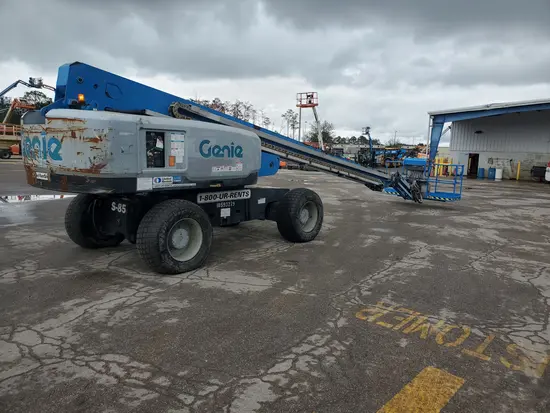 2017 Genie S-85 Boom Lift