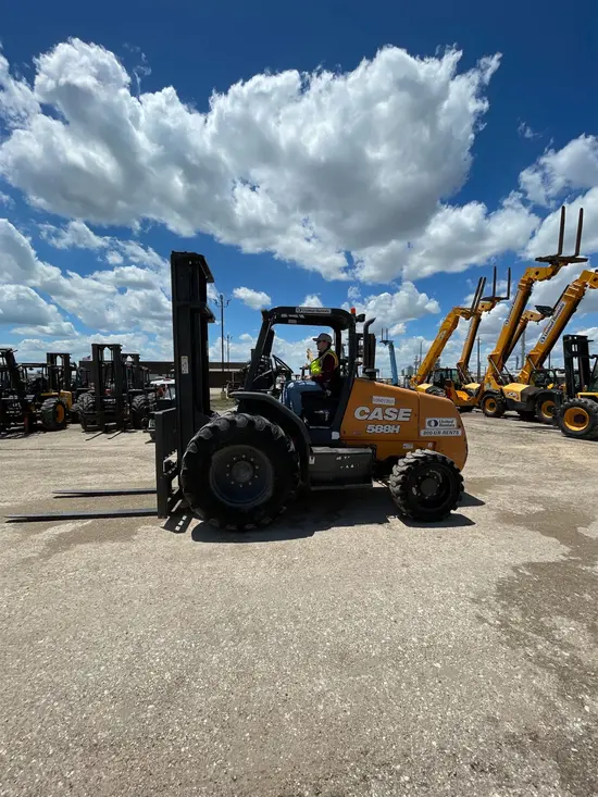 2019 Case 588H Forklift
