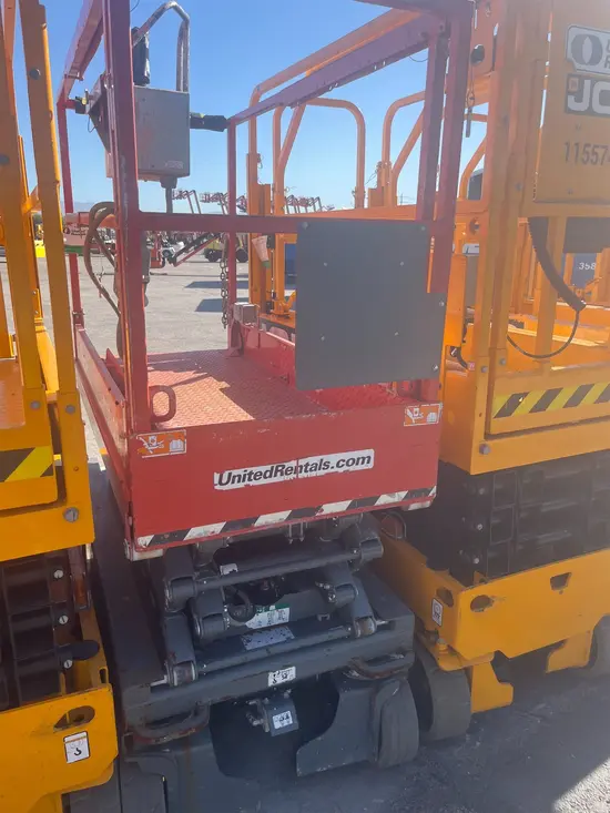 2018 Skyjack SJIII3219 Scissor Lift